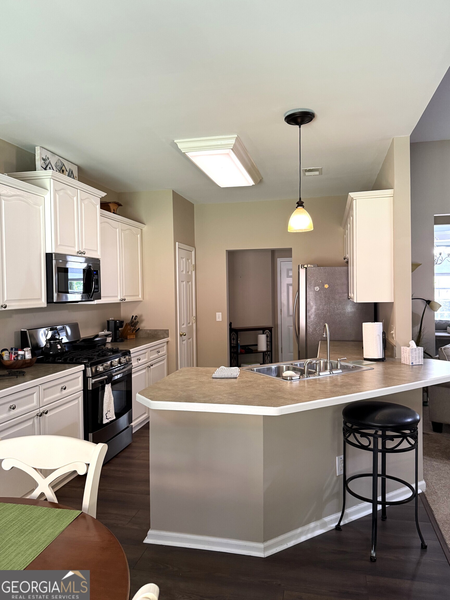 6920 River Island Circle Buford GA 30518