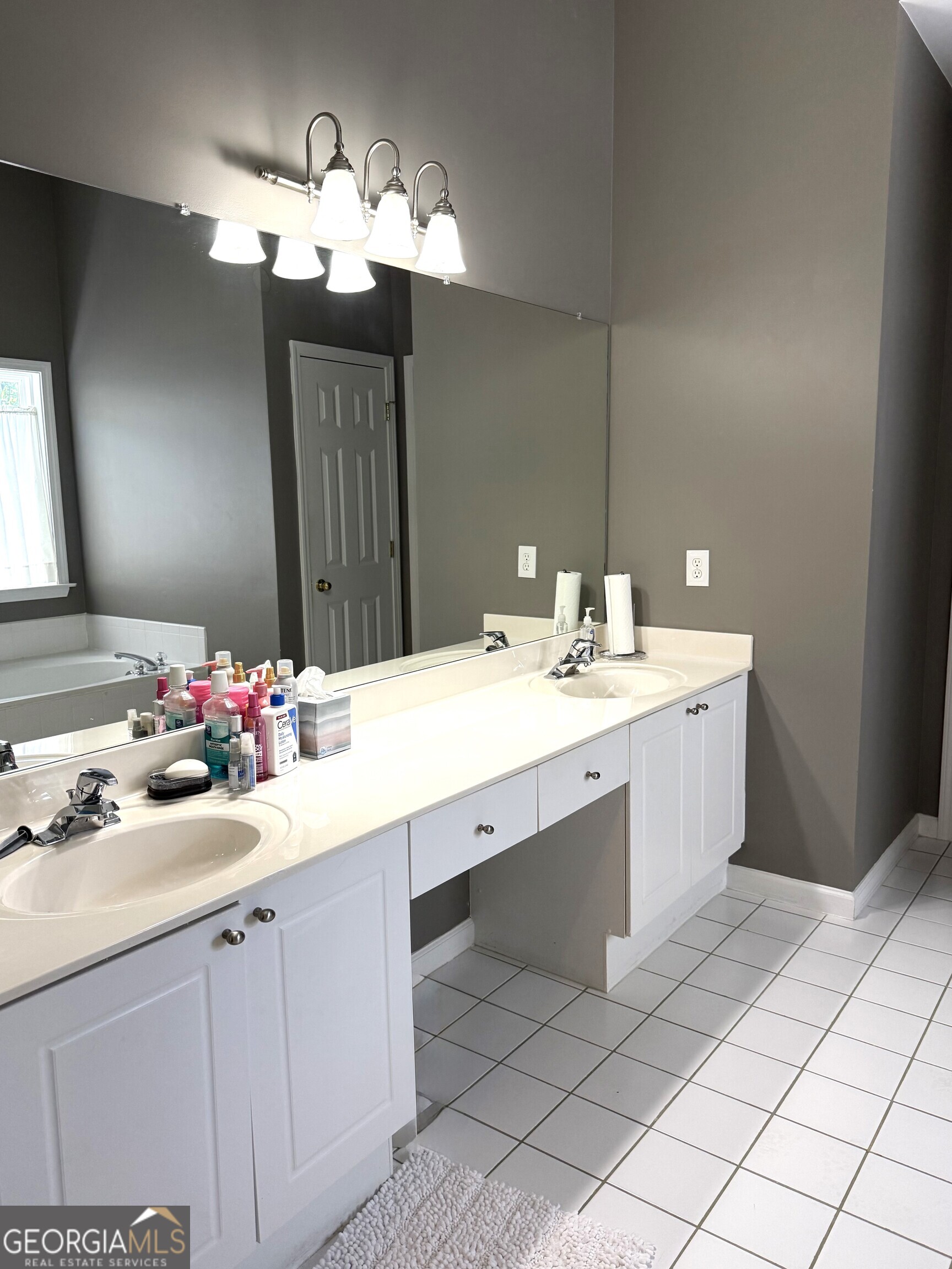 6920 River Island Circle Buford GA 30518