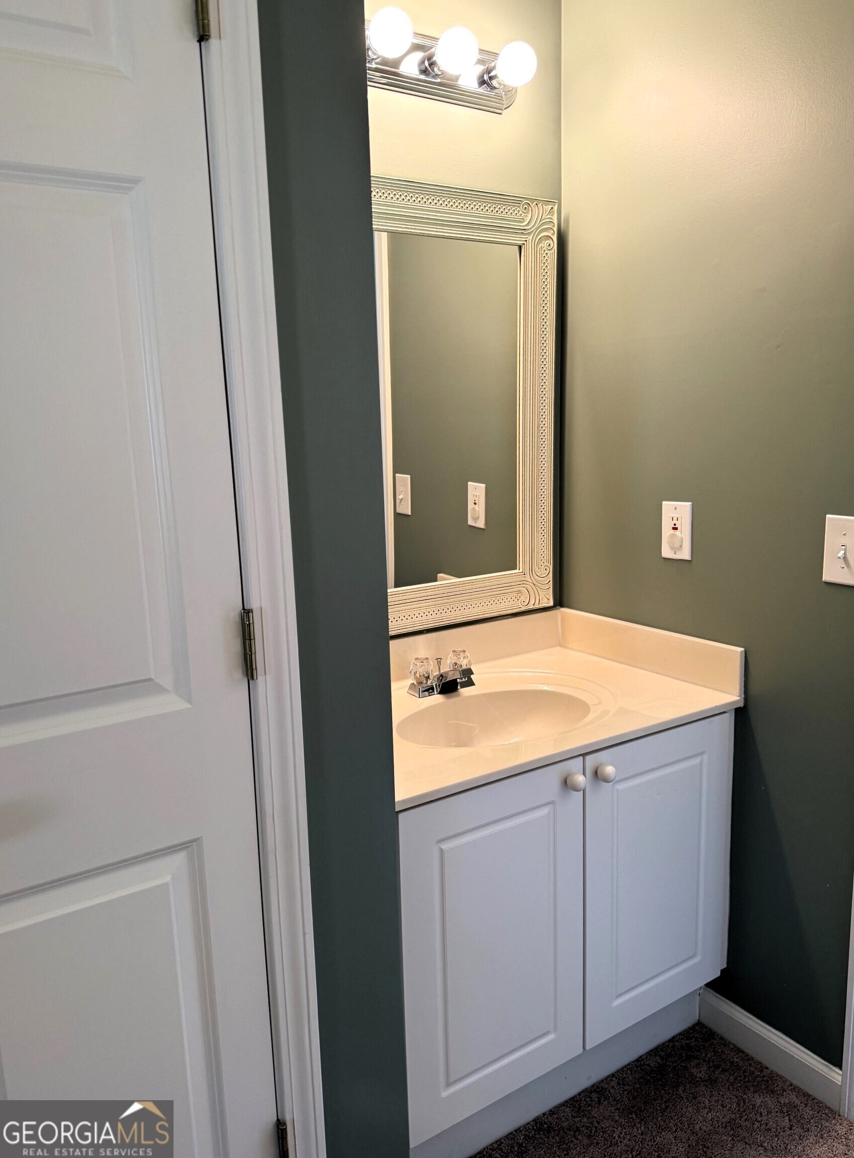 6920 River Island Circle Buford GA 30518