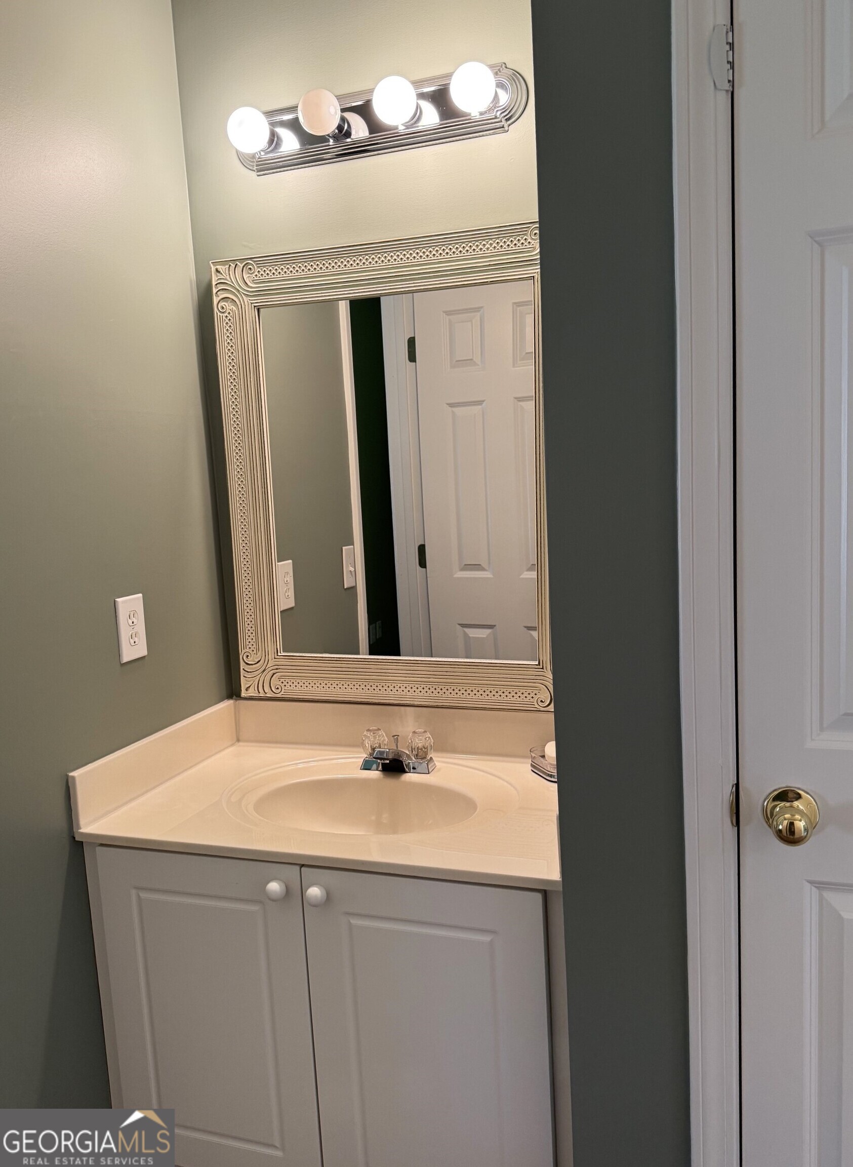 6920 River Island Circle Buford GA 30518