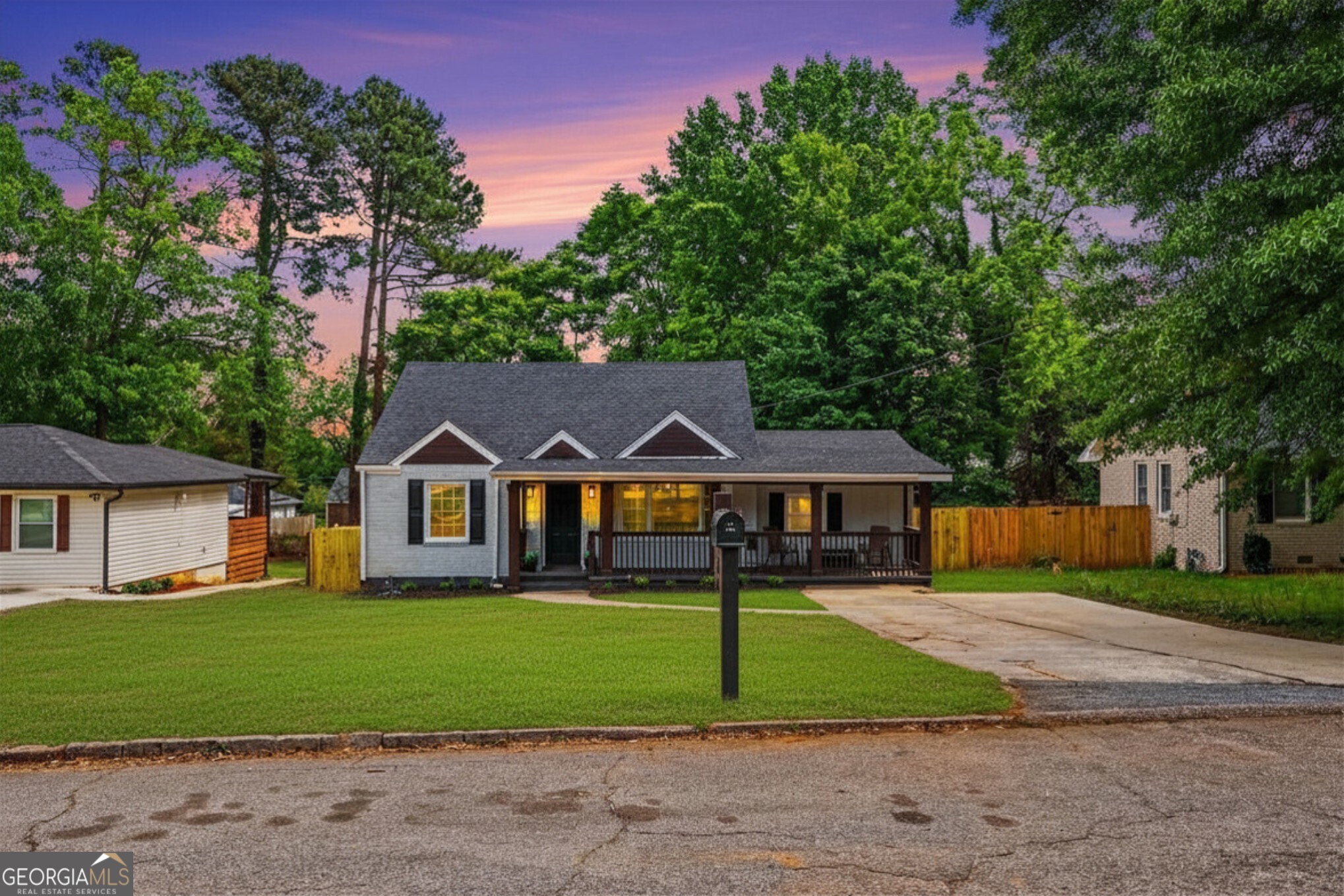 2847 Long Way Decatur GA 30032