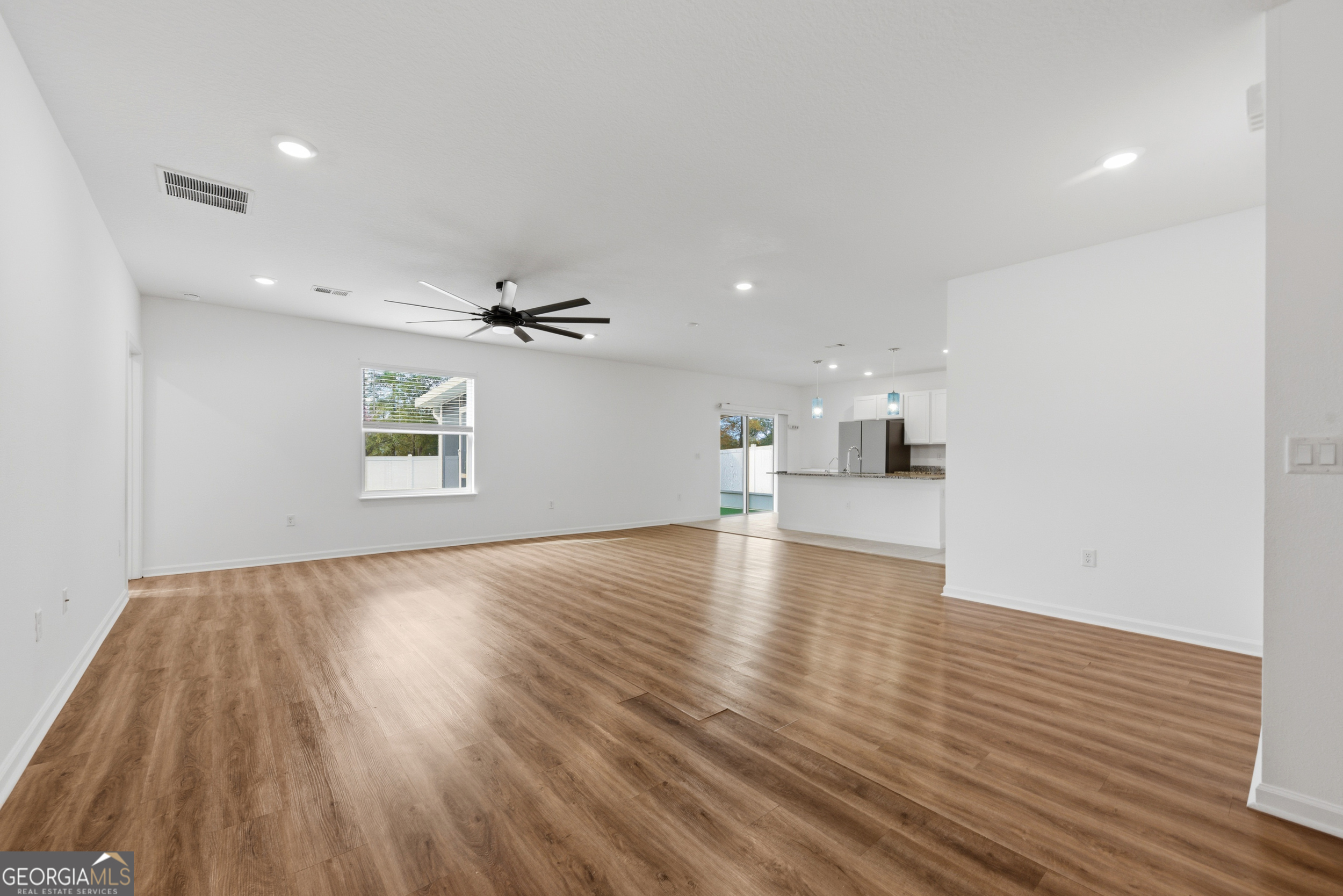 131 College Street Kingsland GA 31548