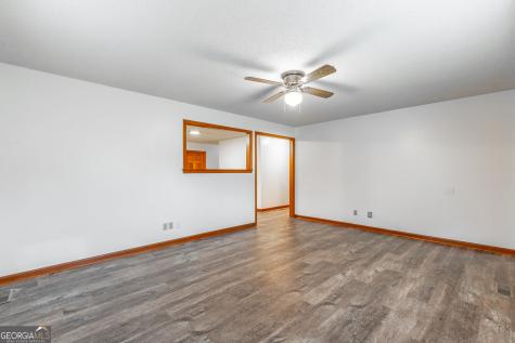 127 S Center Street Rossville GA 30741