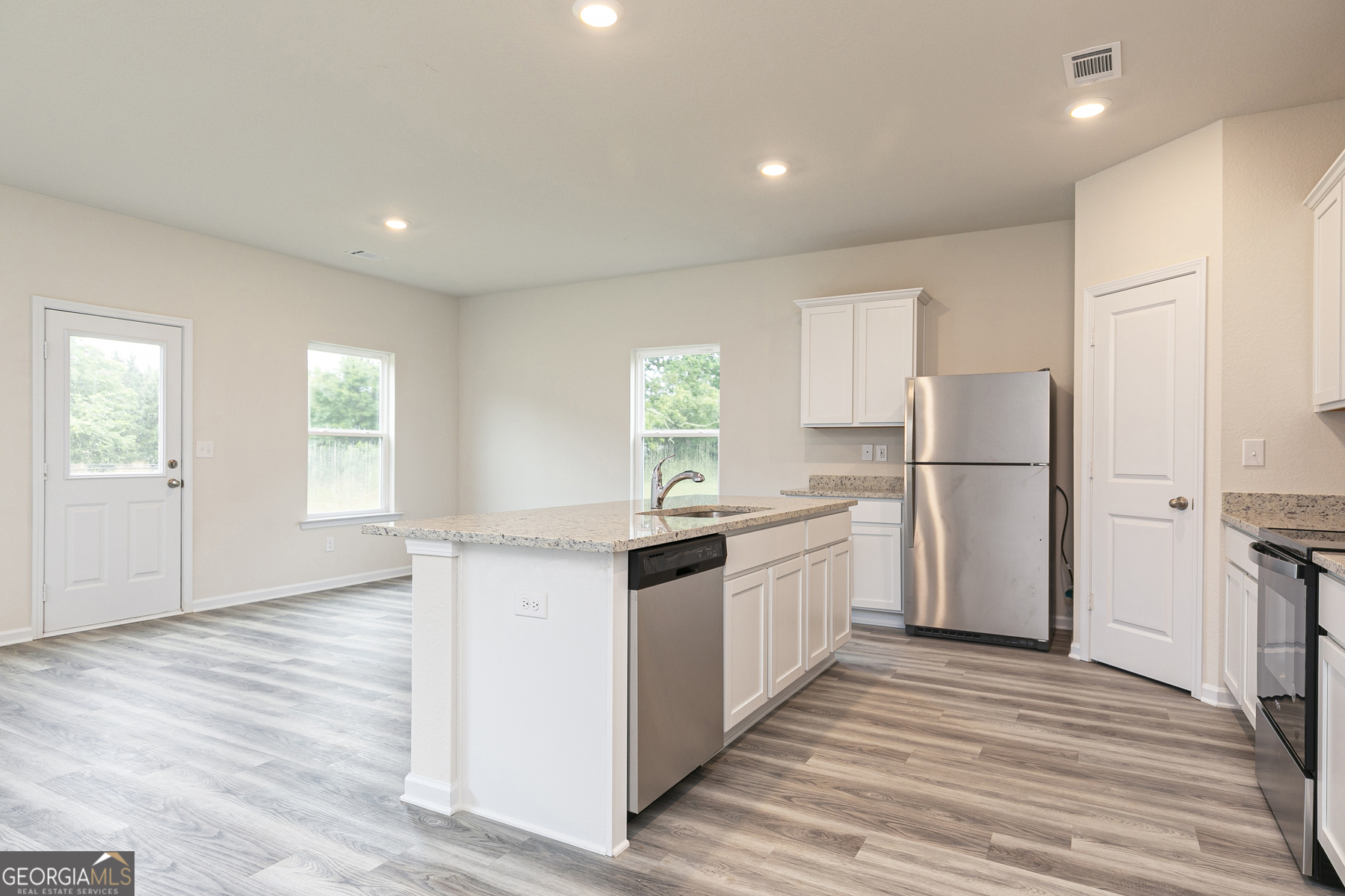 391 Sand Dune Way Conyers GA 30013