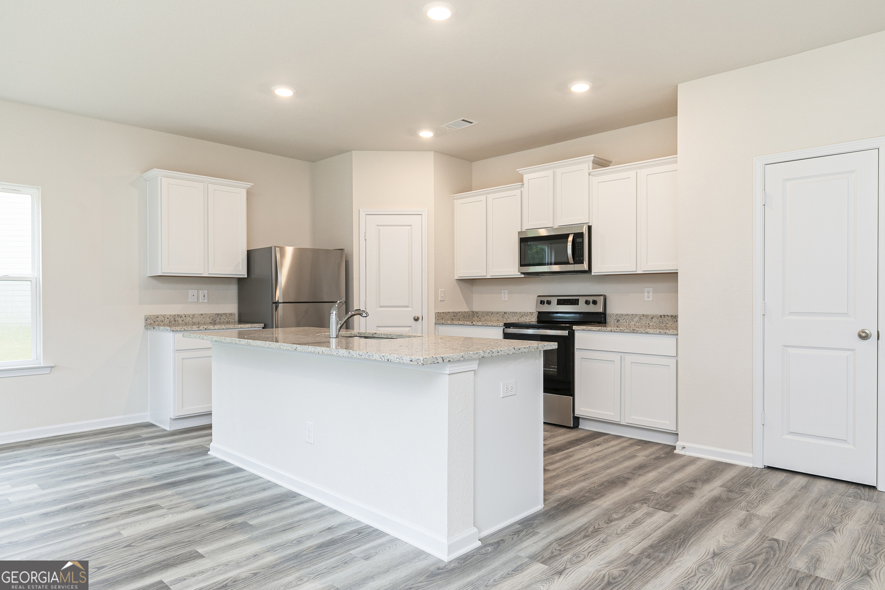 391 Sand Dune Way Conyers GA 30013