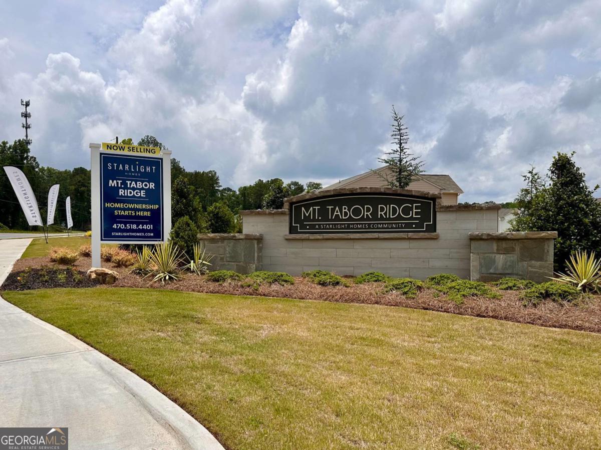 33 Heartland Drive Dallas GA 30157