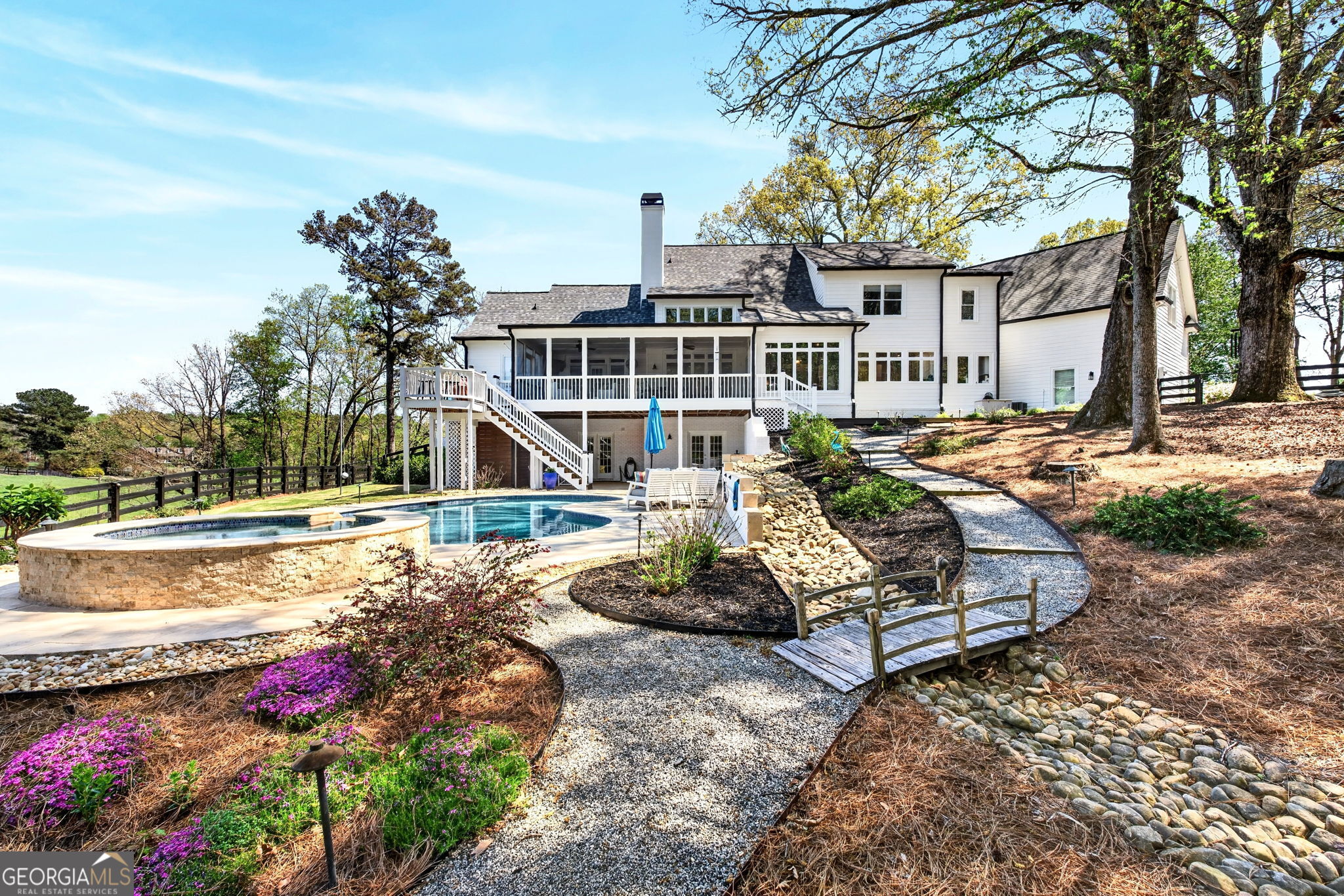565 Old Lathemtown Road Canton GA 30115