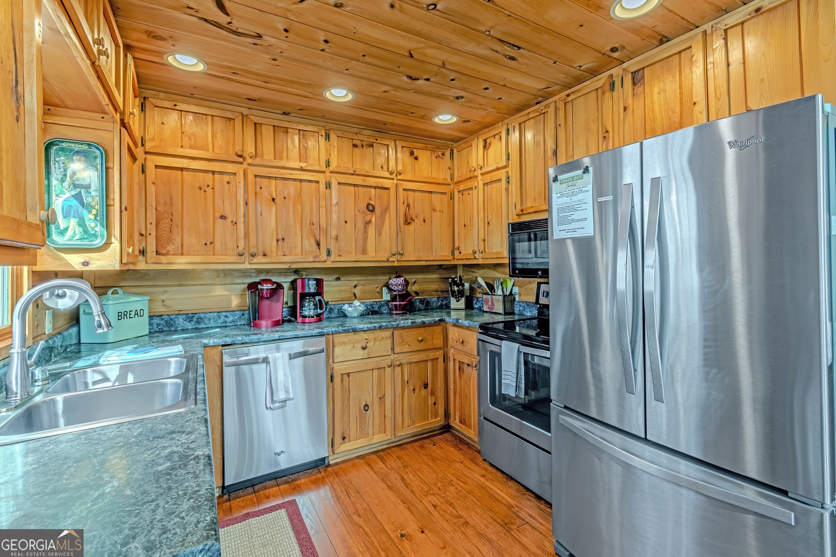 1023 Knollwood Road Mineral Bluff GA 30559
