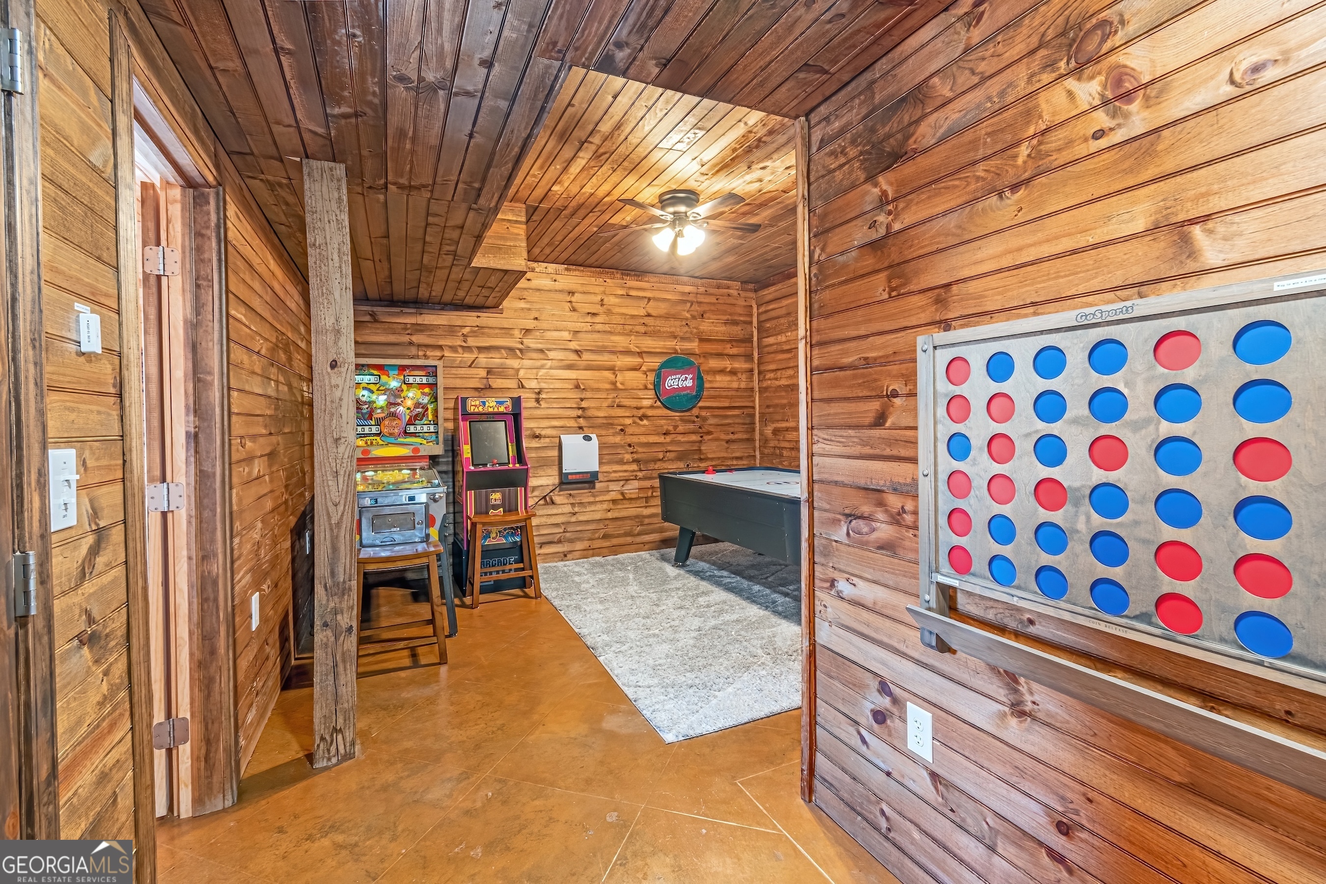 1023 Knollwood Road Mineral Bluff GA 30559