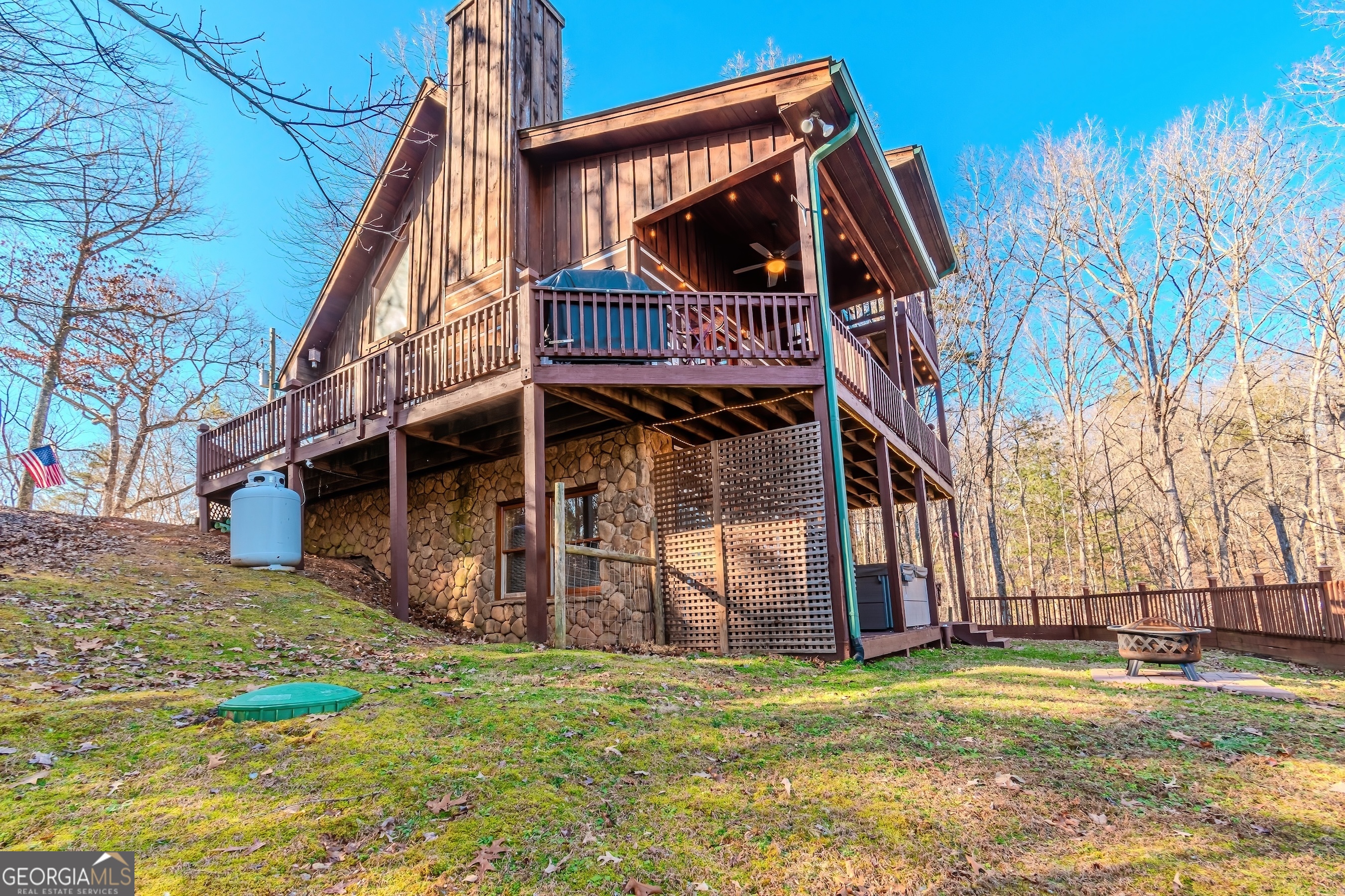 1023 Knollwood Road Mineral Bluff GA 30559