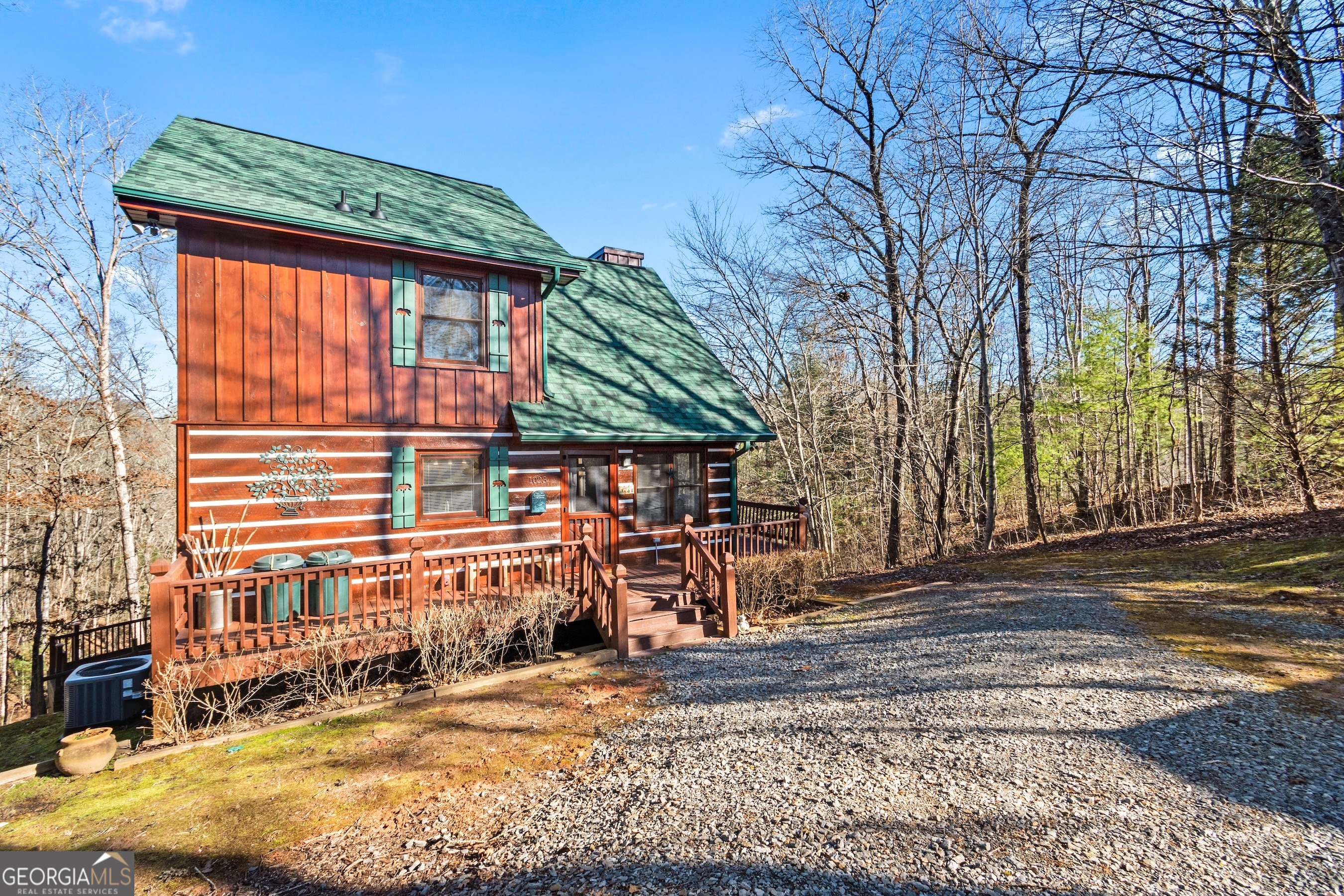 1023 Knollwood Road Mineral Bluff GA 30559