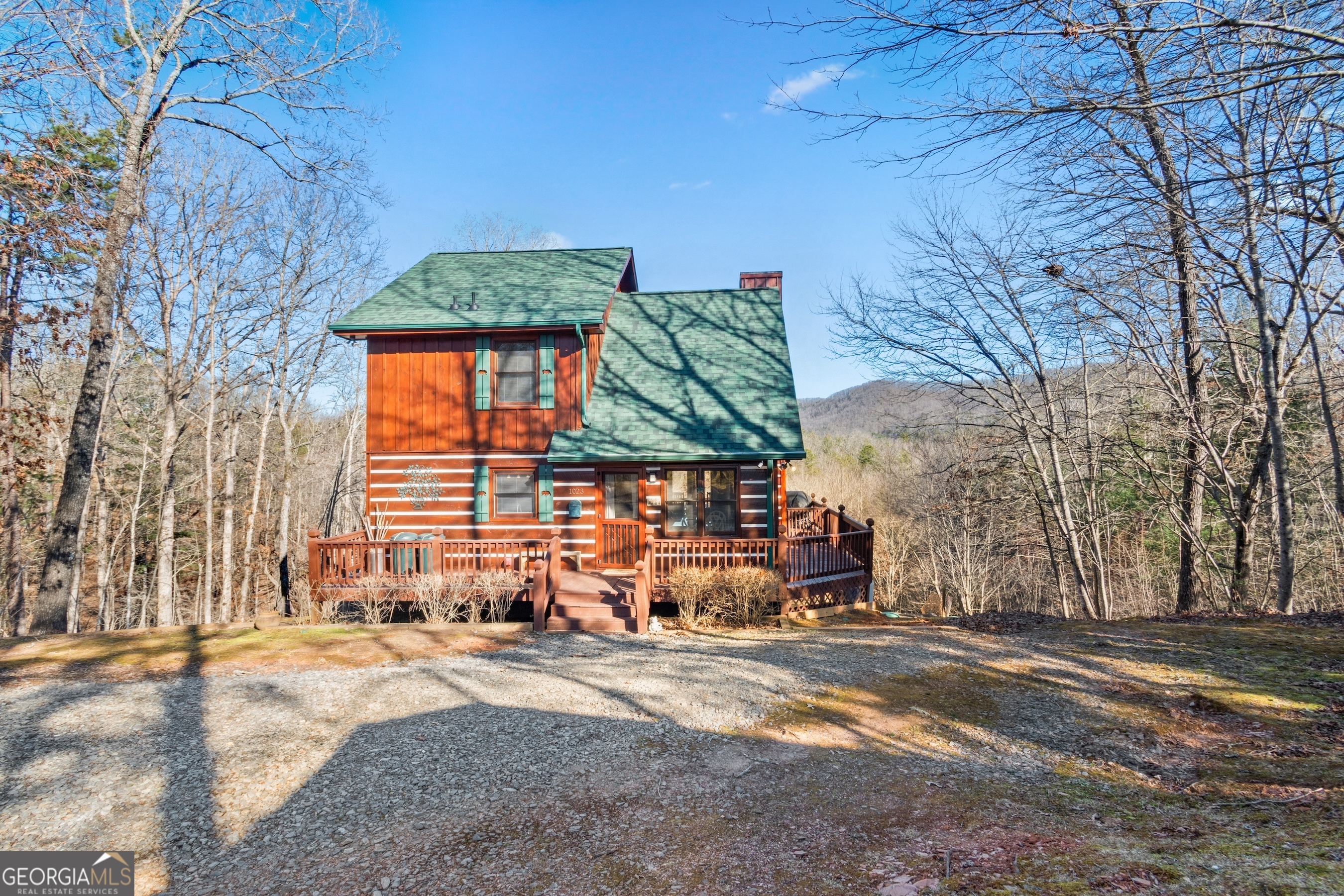 1023 Knollwood Road Mineral Bluff GA 30559