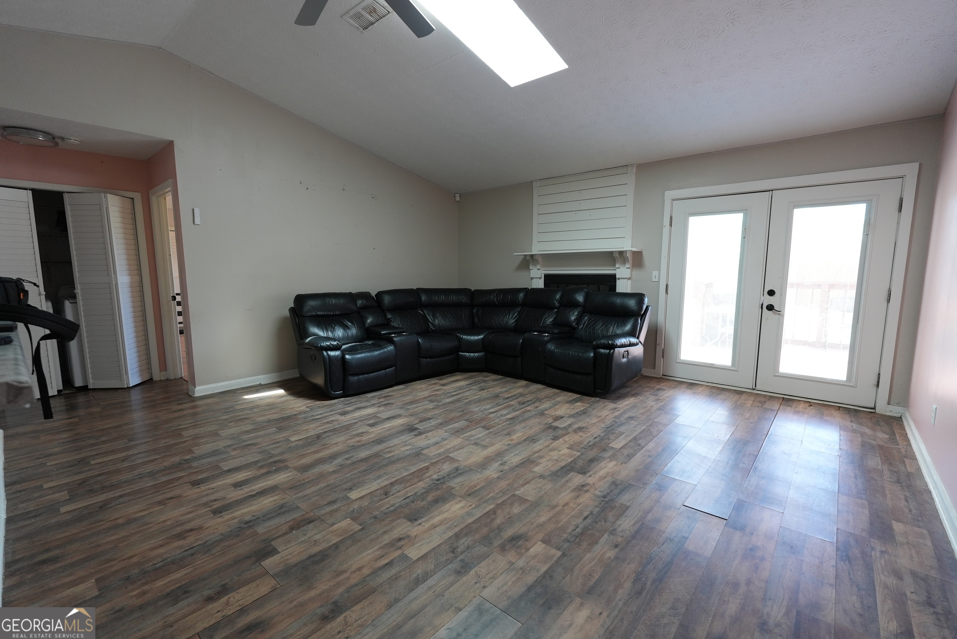 1089 Legacy Lane Lawrenceville GA 30044