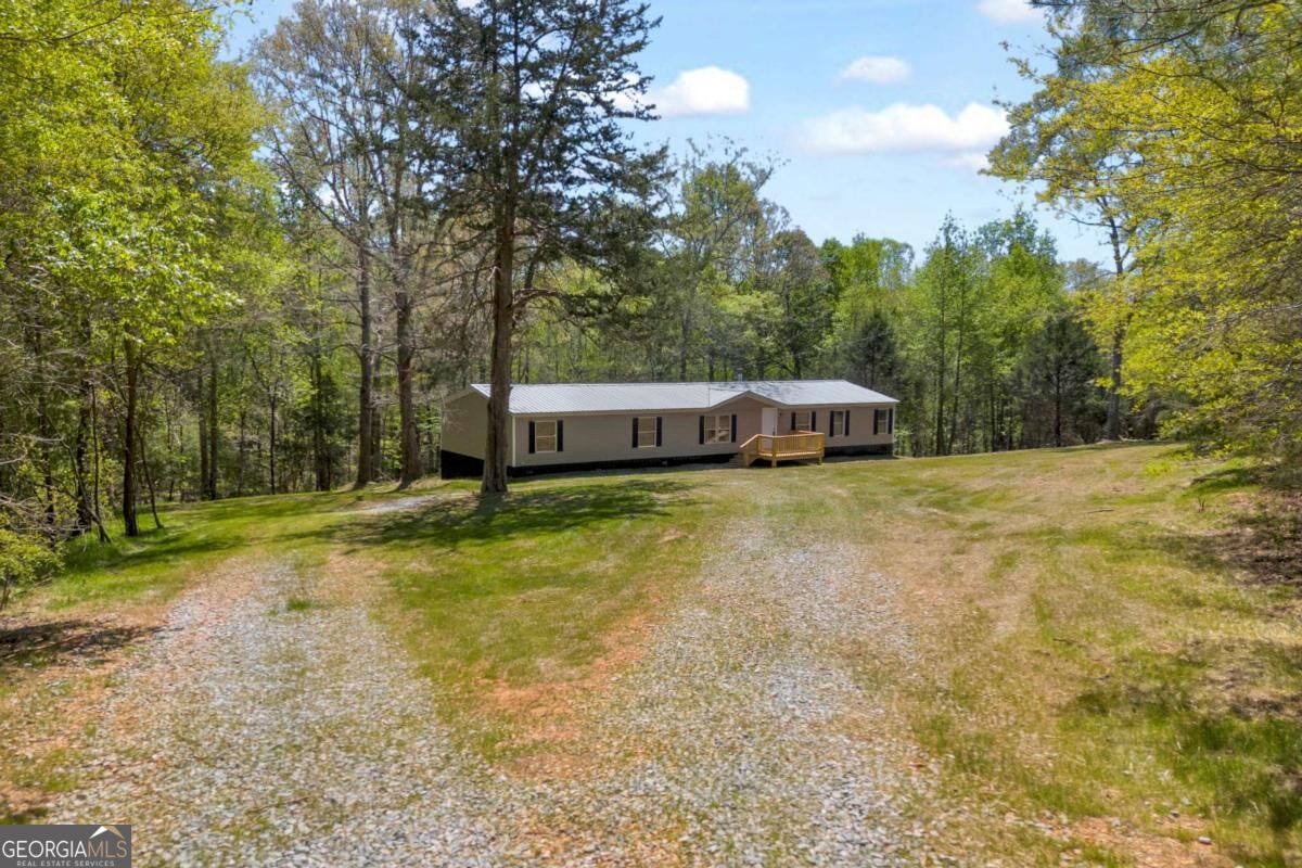 1715 Faye Carey Road Danielsville GA 30633