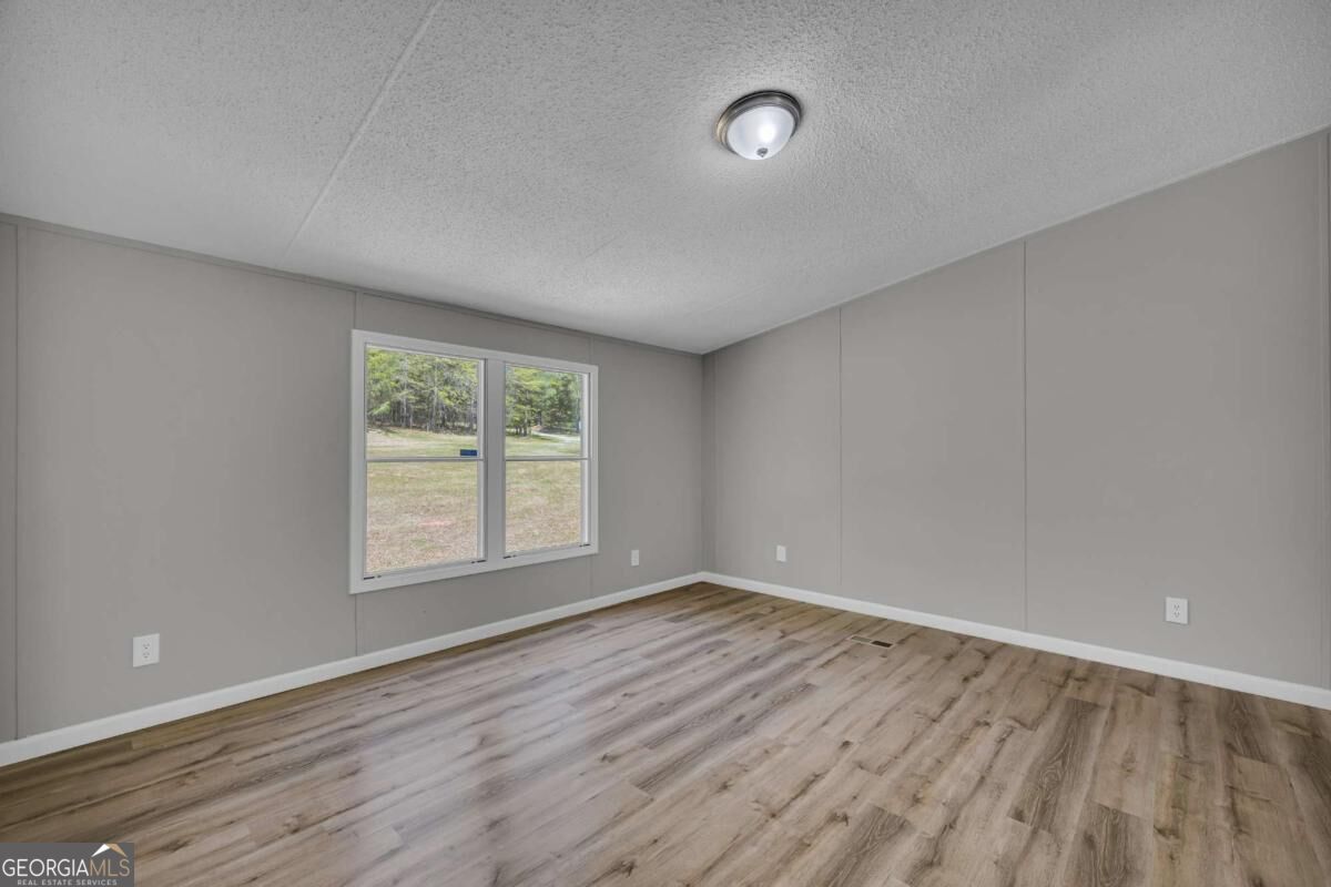 1715 Faye Carey Road Danielsville GA 30633