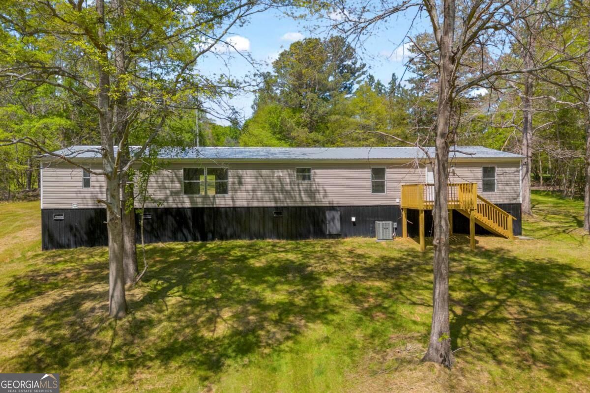 1715 Faye Carey Road Danielsville GA 30633