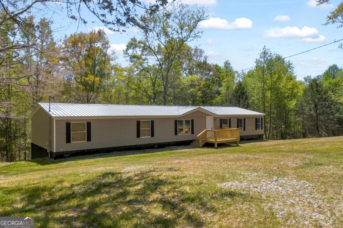 1715 Faye Carey Road Danielsville GA 30633