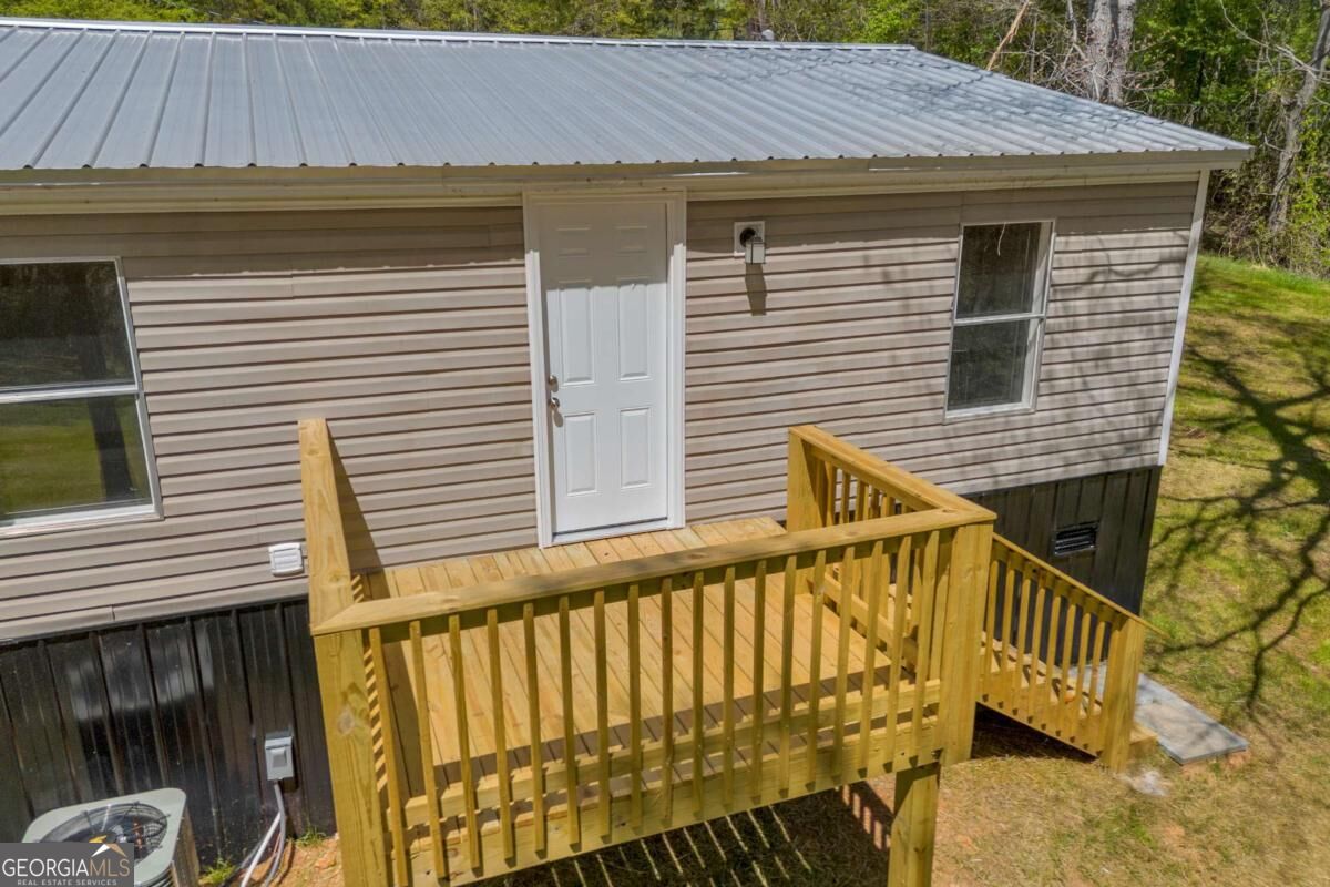 1715 Faye Carey Road Danielsville GA 30633