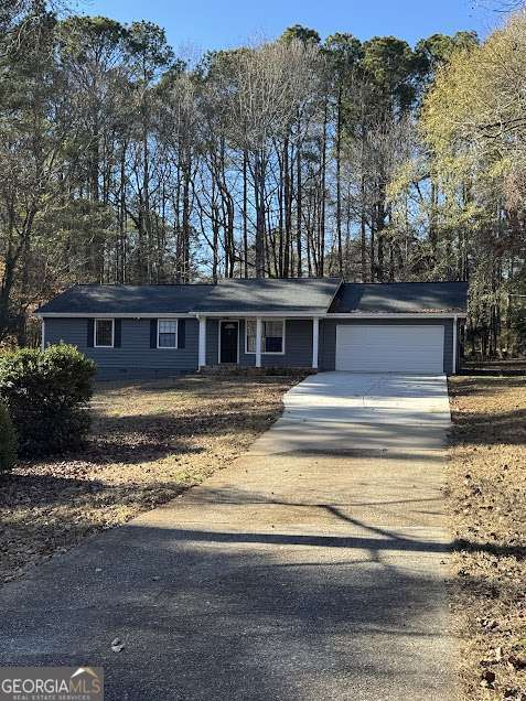 65 Fair Oaks Drive SE Conyers GA 30094