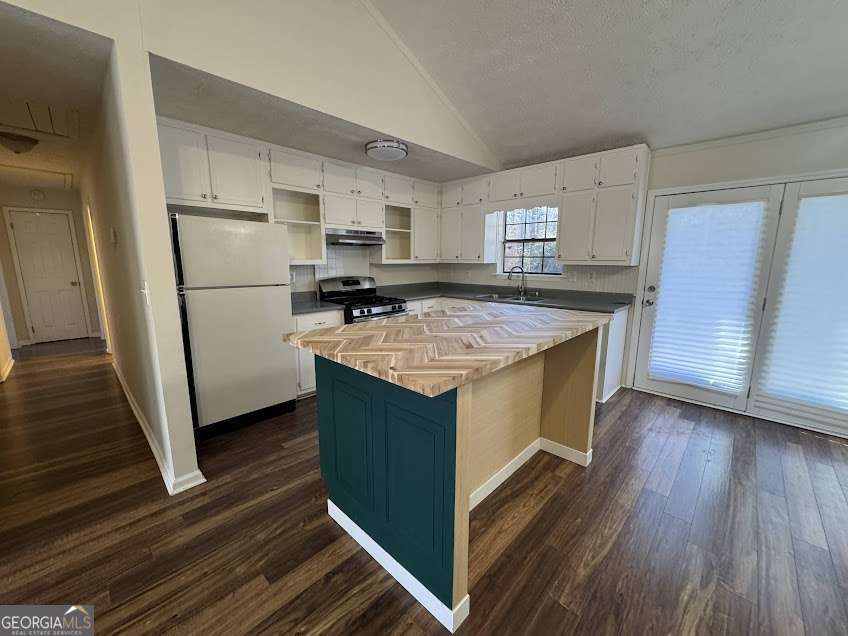 65 Fair Oaks Drive SE Conyers GA 30094