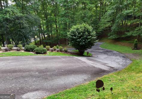 1512 Smithfield Lane Young Harris GA 30582