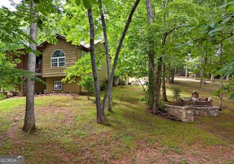 1512 Smithfield Lane Young Harris GA 30582