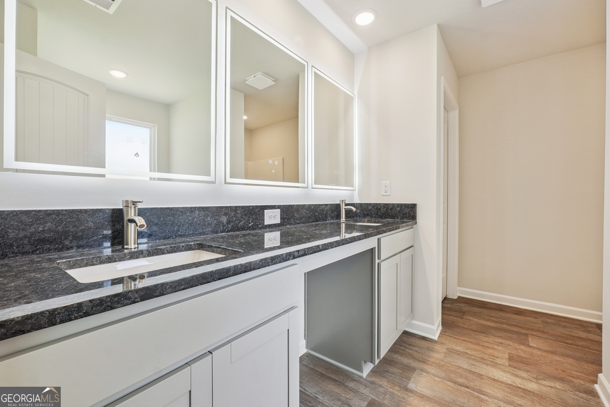 210 Harris Walk West Point GA 31833