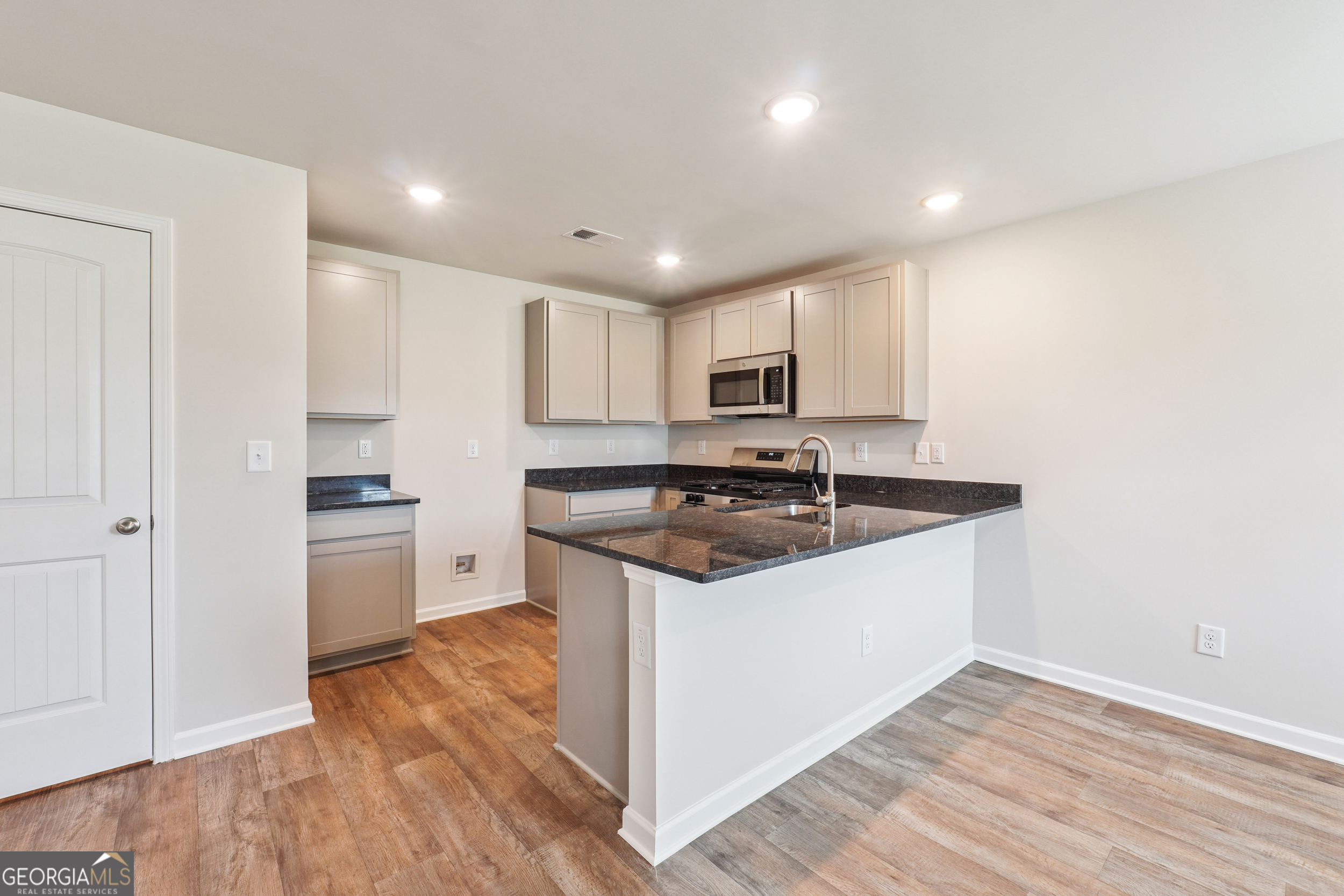 210 Harris Walk West Point GA 31833