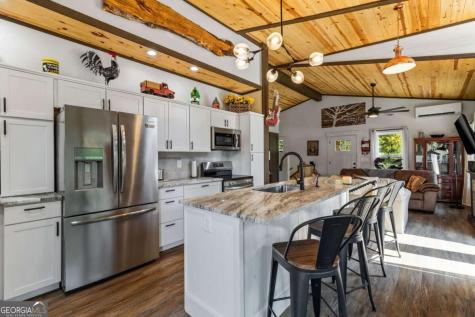101 Pleasant Hill Circle Blairsville GA 30512