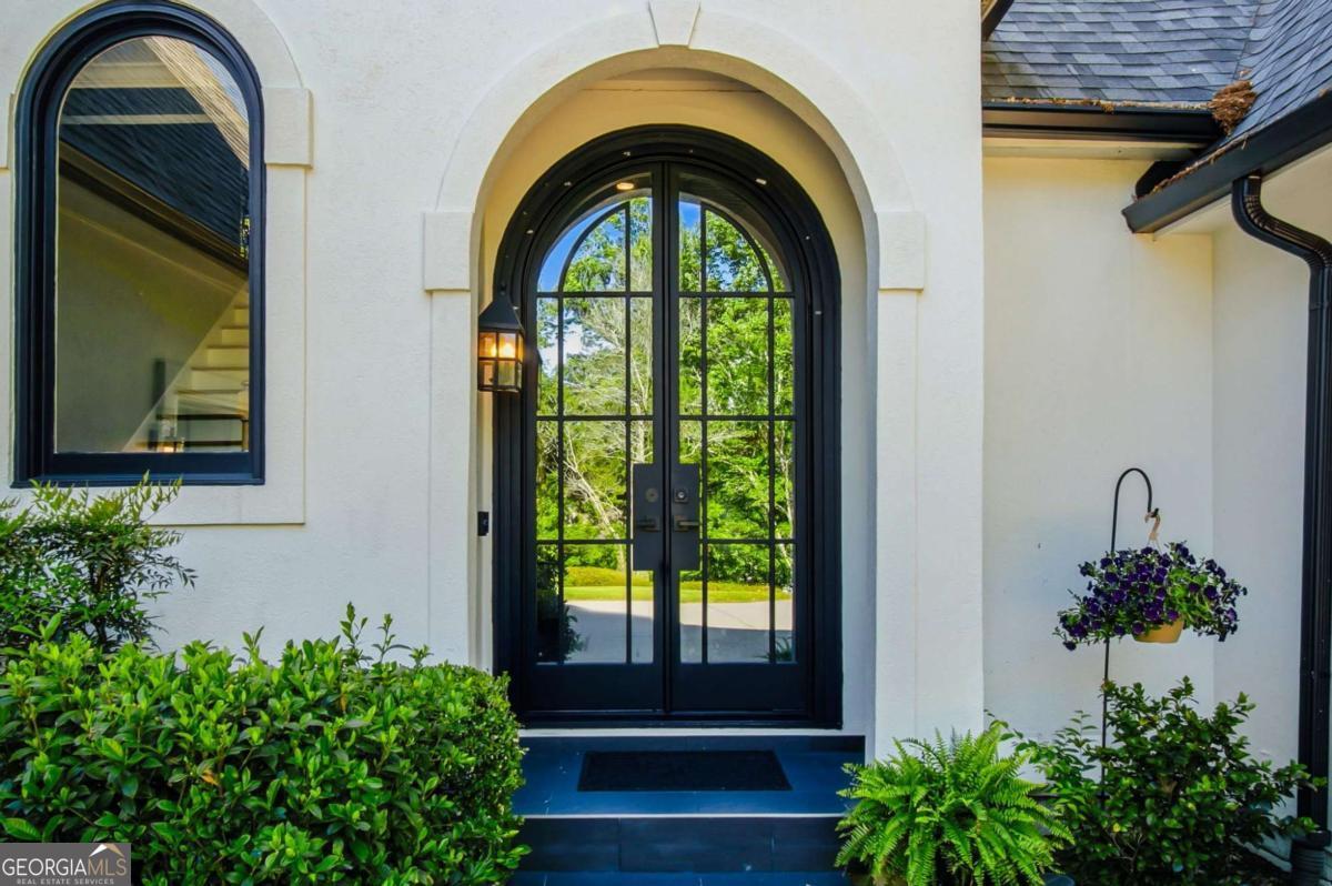 39 Plantation Drive NE Atlanta GA 30324