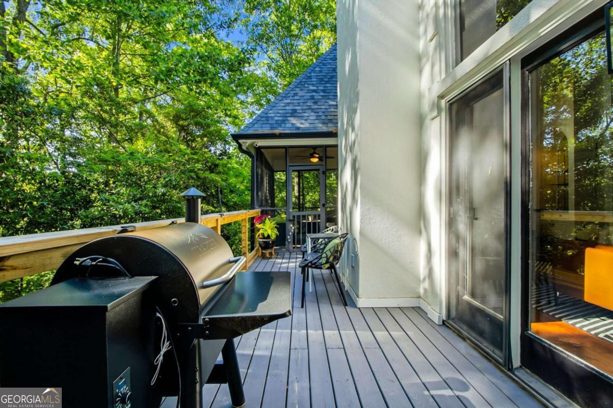 39 Plantation Drive NE Atlanta GA 30324