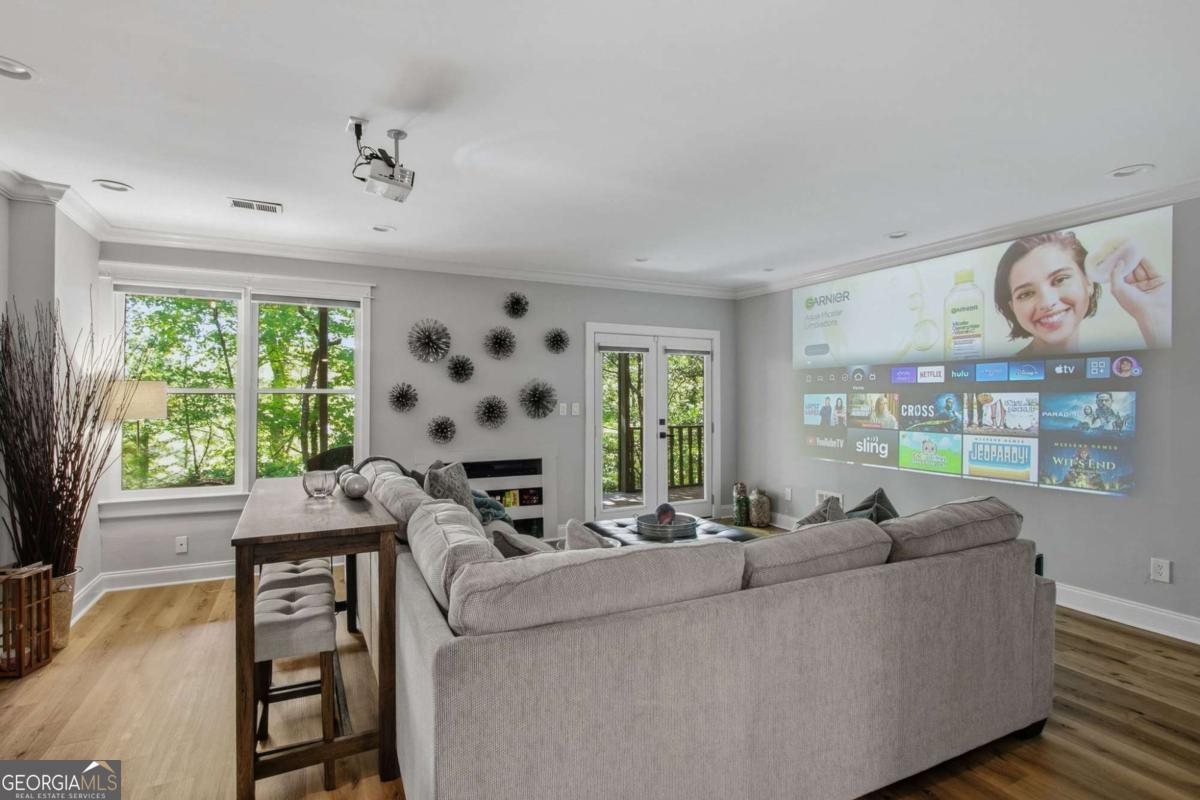 39 Plantation Drive NE Atlanta GA 30324