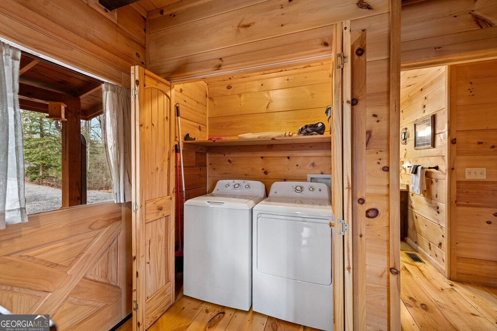 275 N Moreland Drive Cherry Log GA 30522