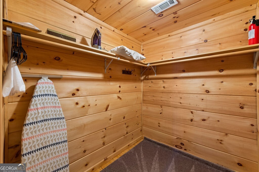 275 N Moreland Drive Cherry Log GA 30522