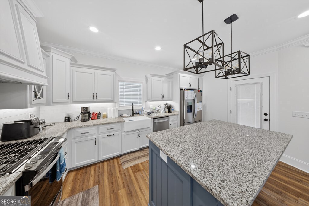 3036 Mary Powell Way Hahira GA 31632