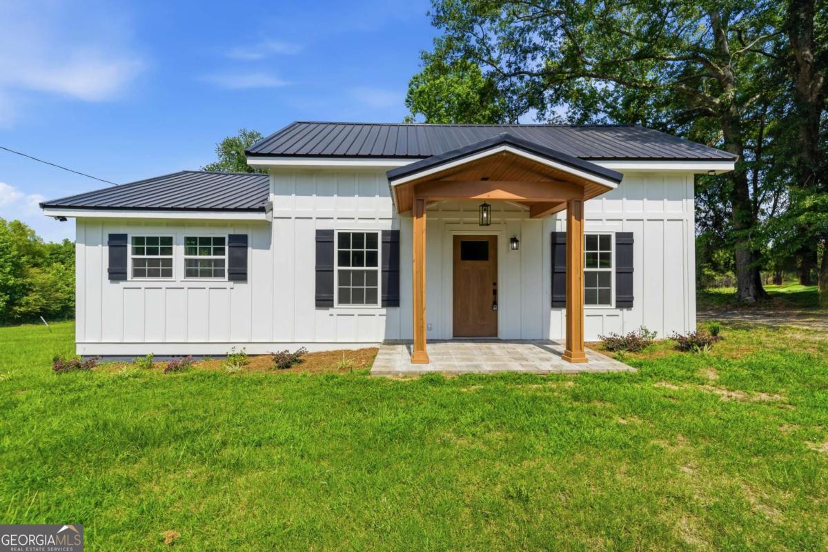 203 Main Street SE Toomsboro GA 31090