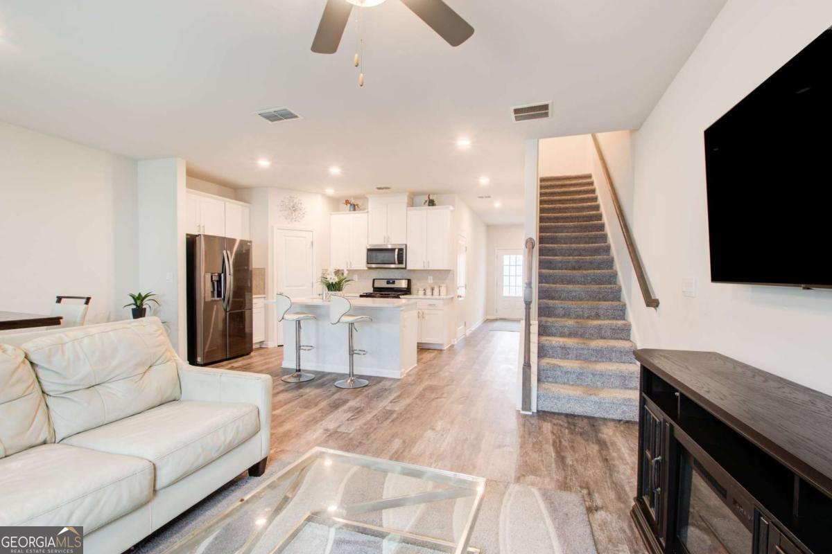 5453 Plain Field Lane Lilburn GA 30047