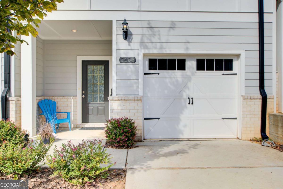 5453 Plain Field Lane Lilburn GA 30047