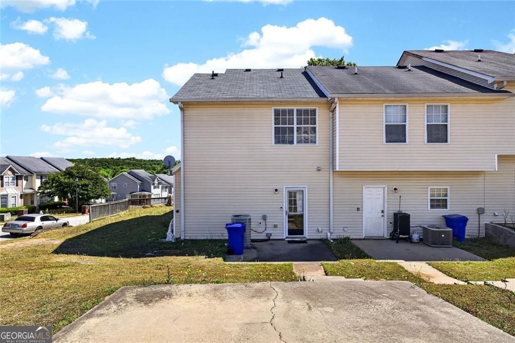 100 Hawkeye Lane NW Conyers GA 30012