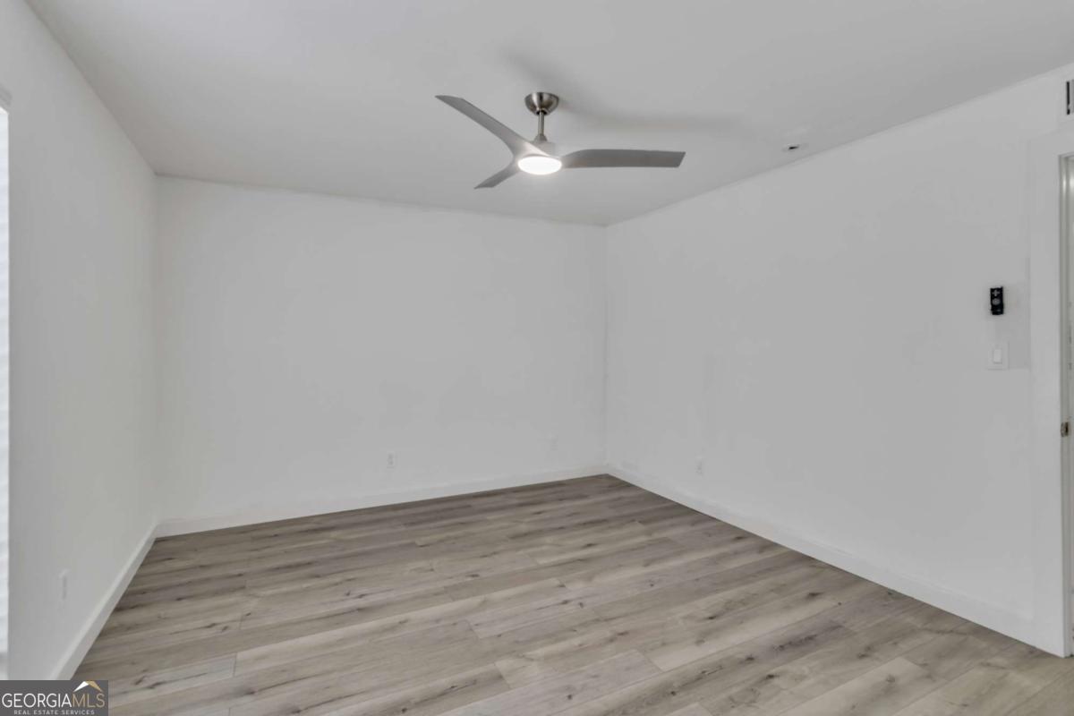 5641 Kingsport Drive Atlanta GA 30342