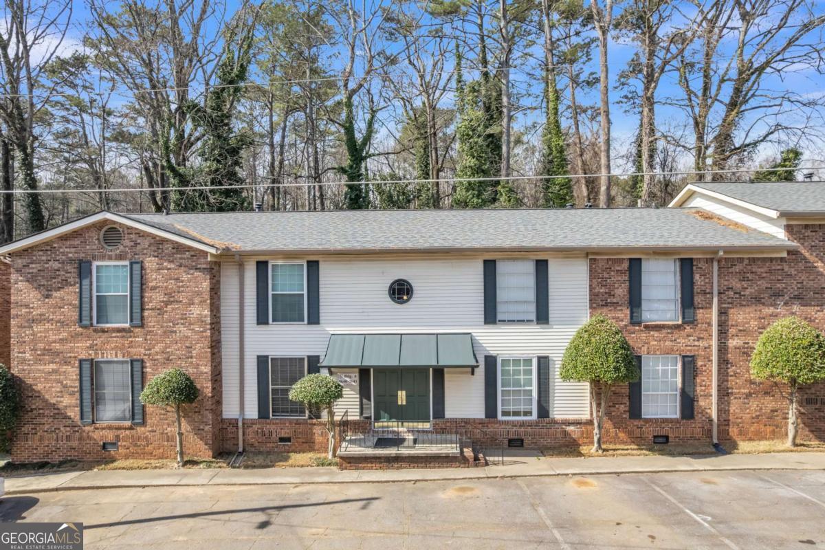 5641 Kingsport Drive Atlanta GA 30342