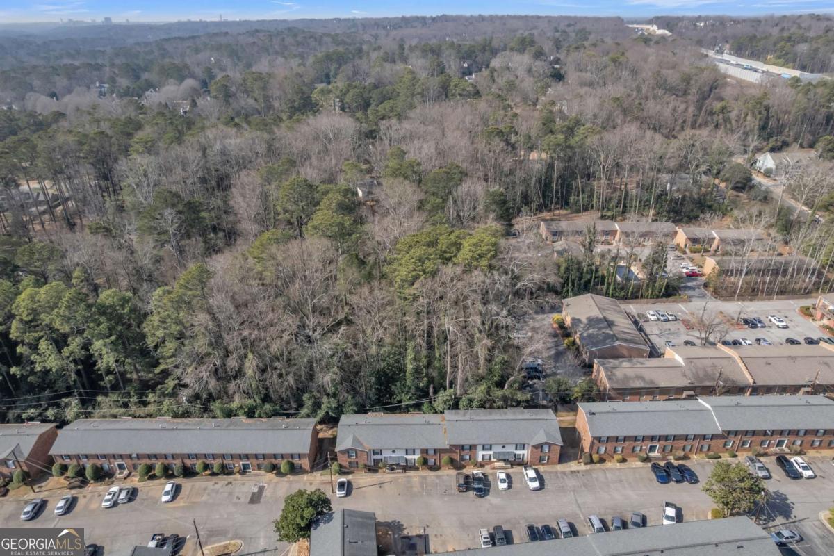 5641 Kingsport Drive Atlanta GA 30342