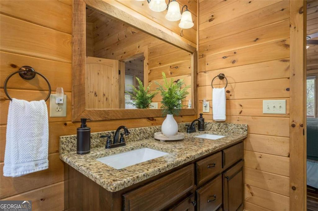411 Ridge Trail Blue Ridge GA 30513