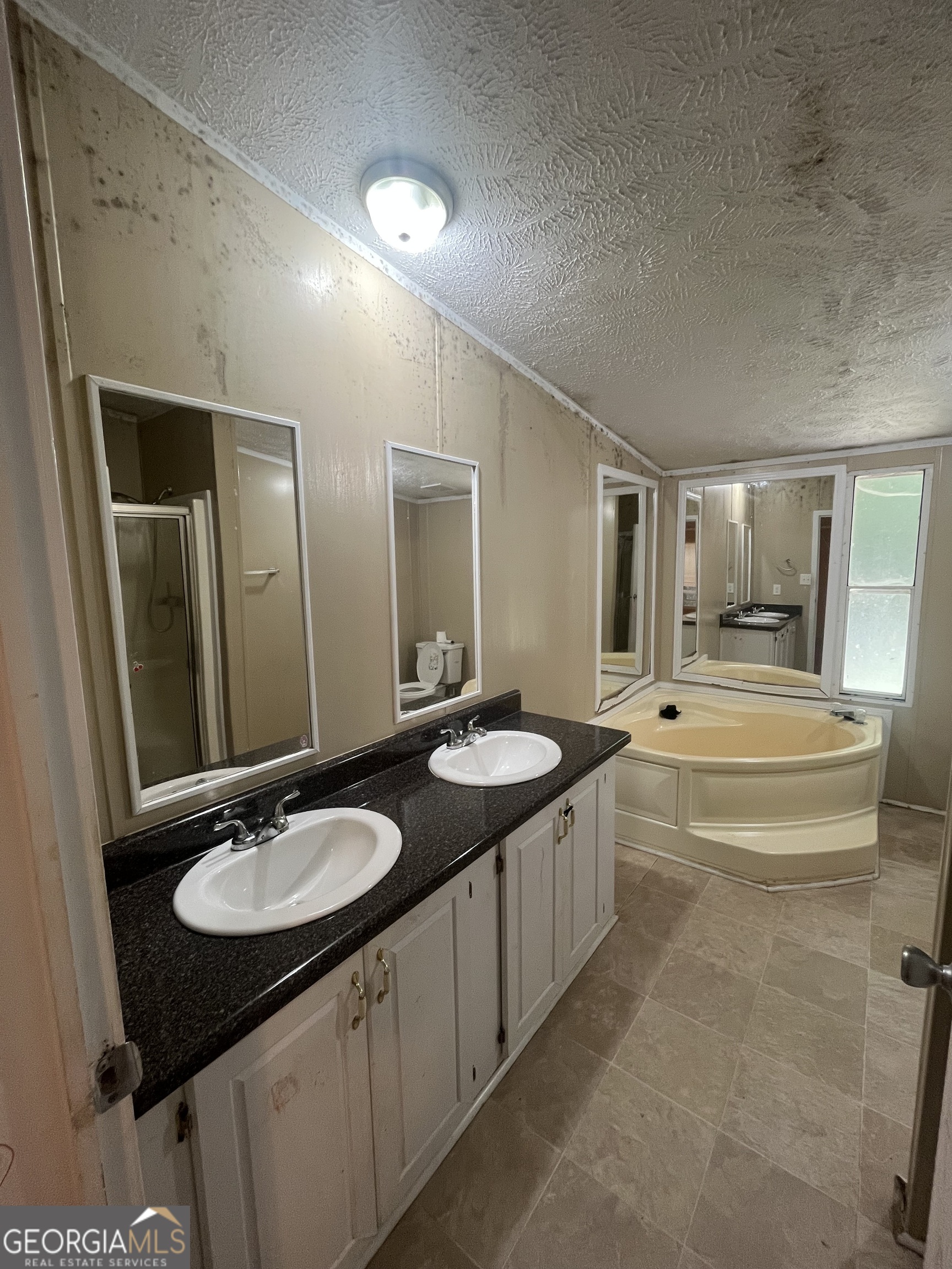 627 Sanders Road Hull GA 30646