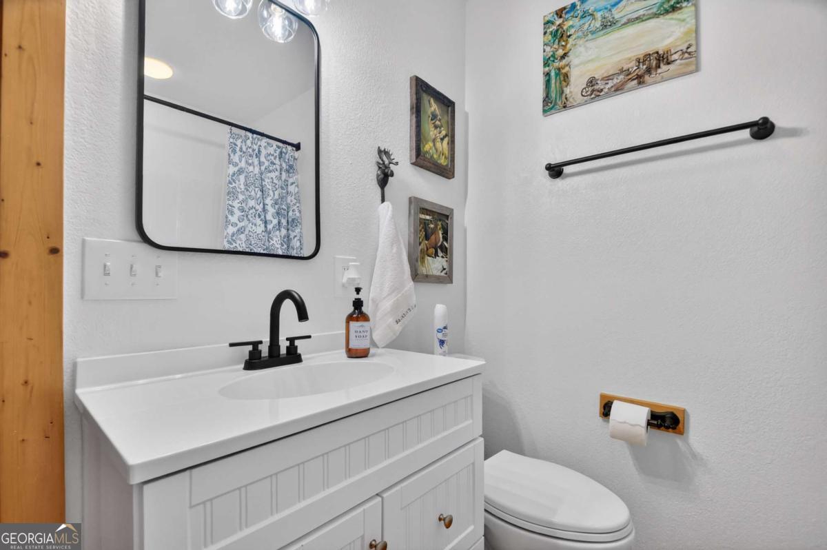 329 Robinson Thomas Road Morganton GA 30560