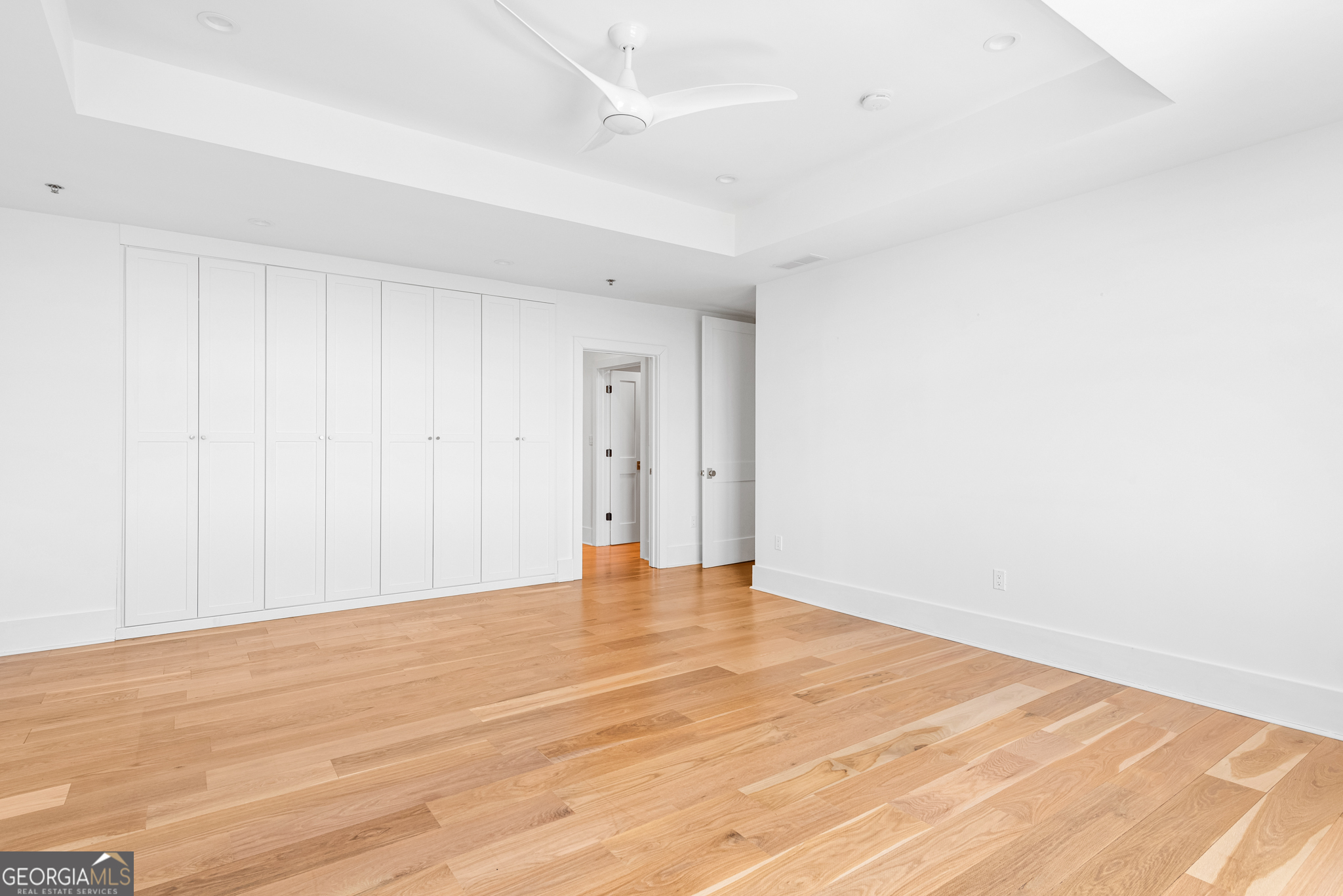 2881 Peachtree Road NE Atlanta GA 30305