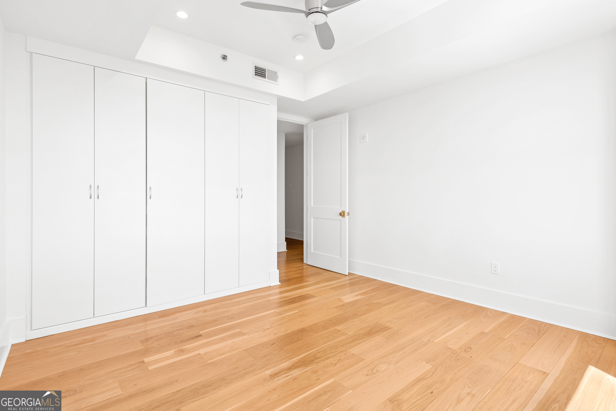2881 Peachtree Road NE Atlanta GA 30305