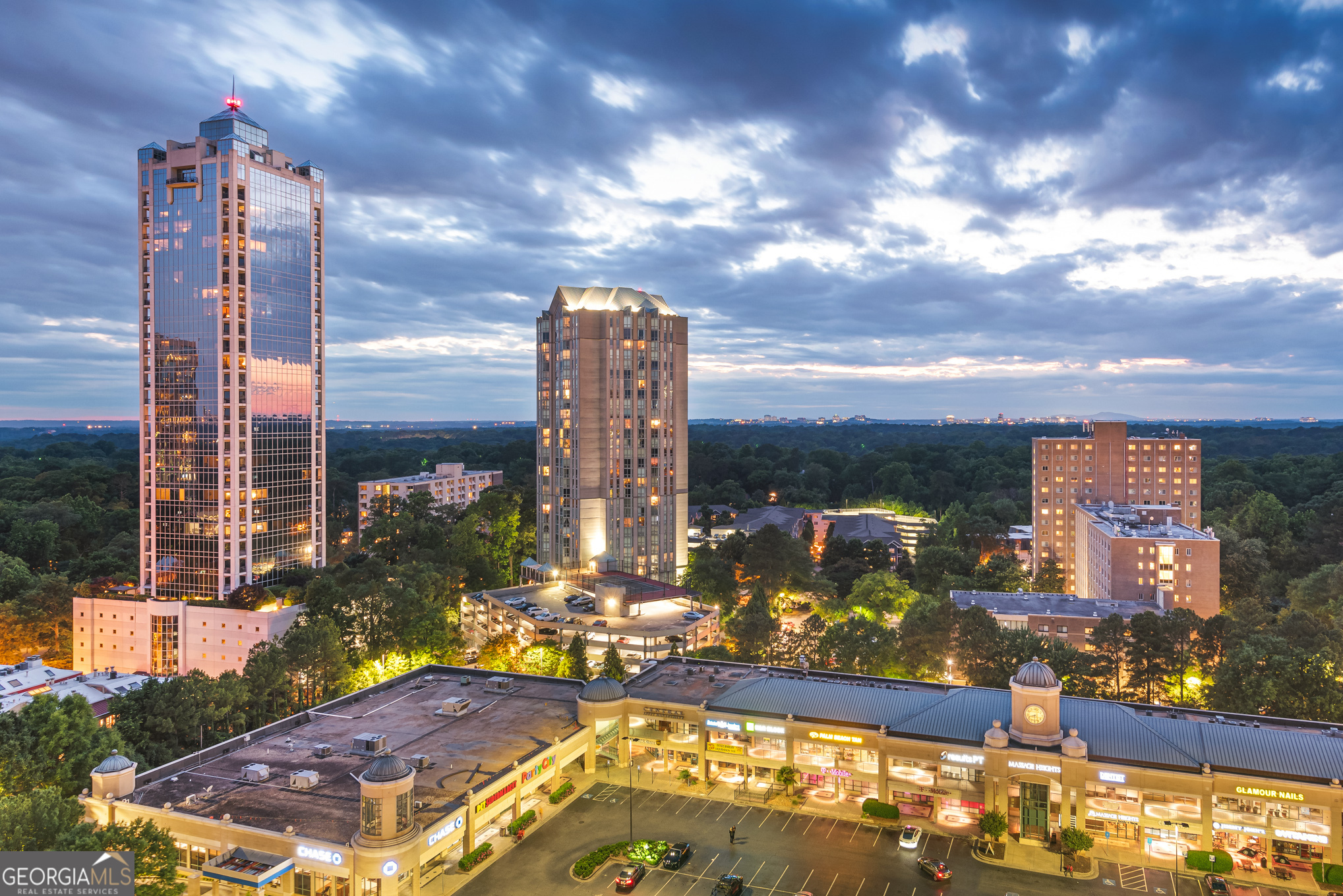 2881 Peachtree Road NE Atlanta GA 30305