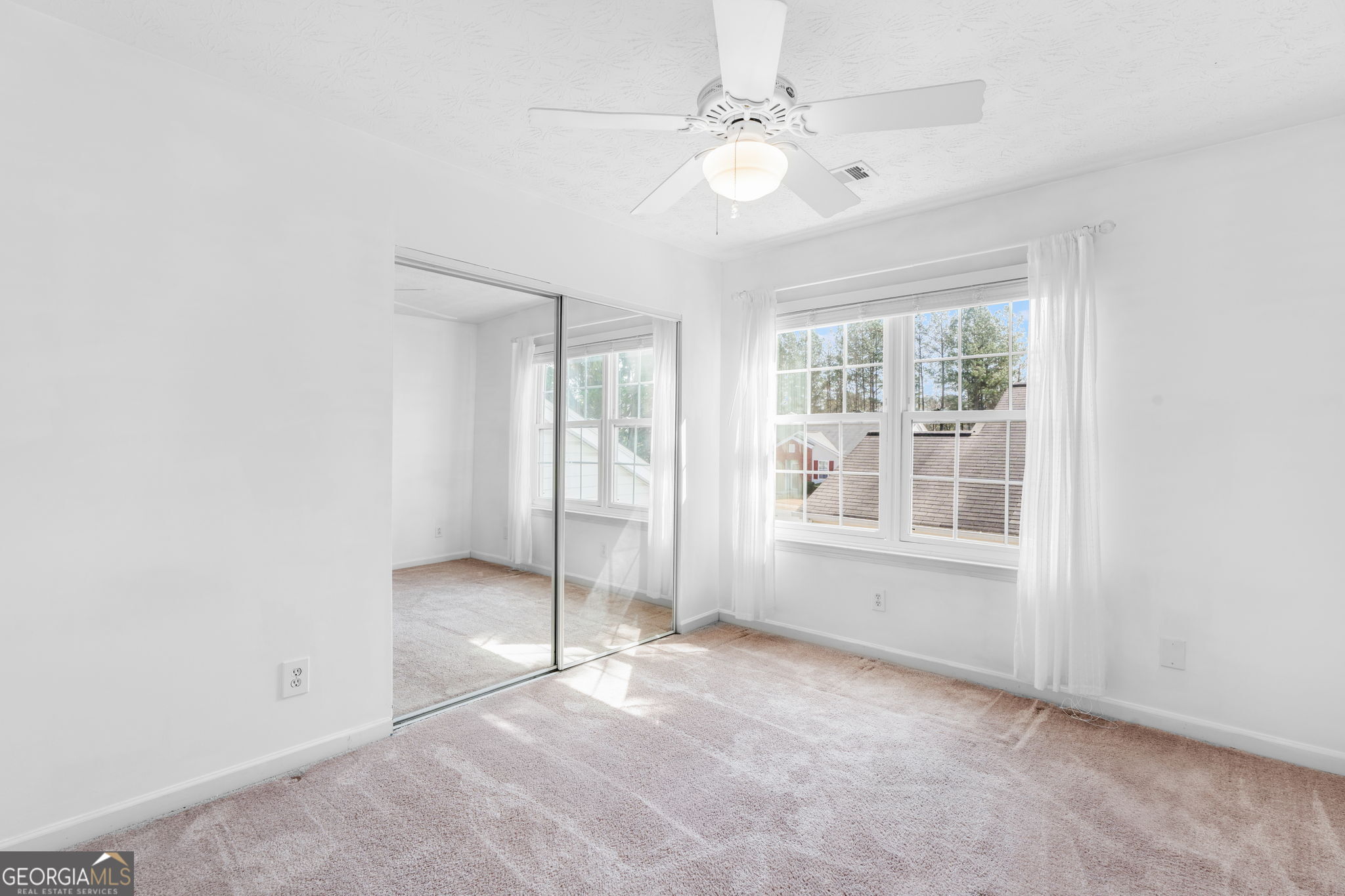 562 Windcroft Circle NW Acworth GA 30101