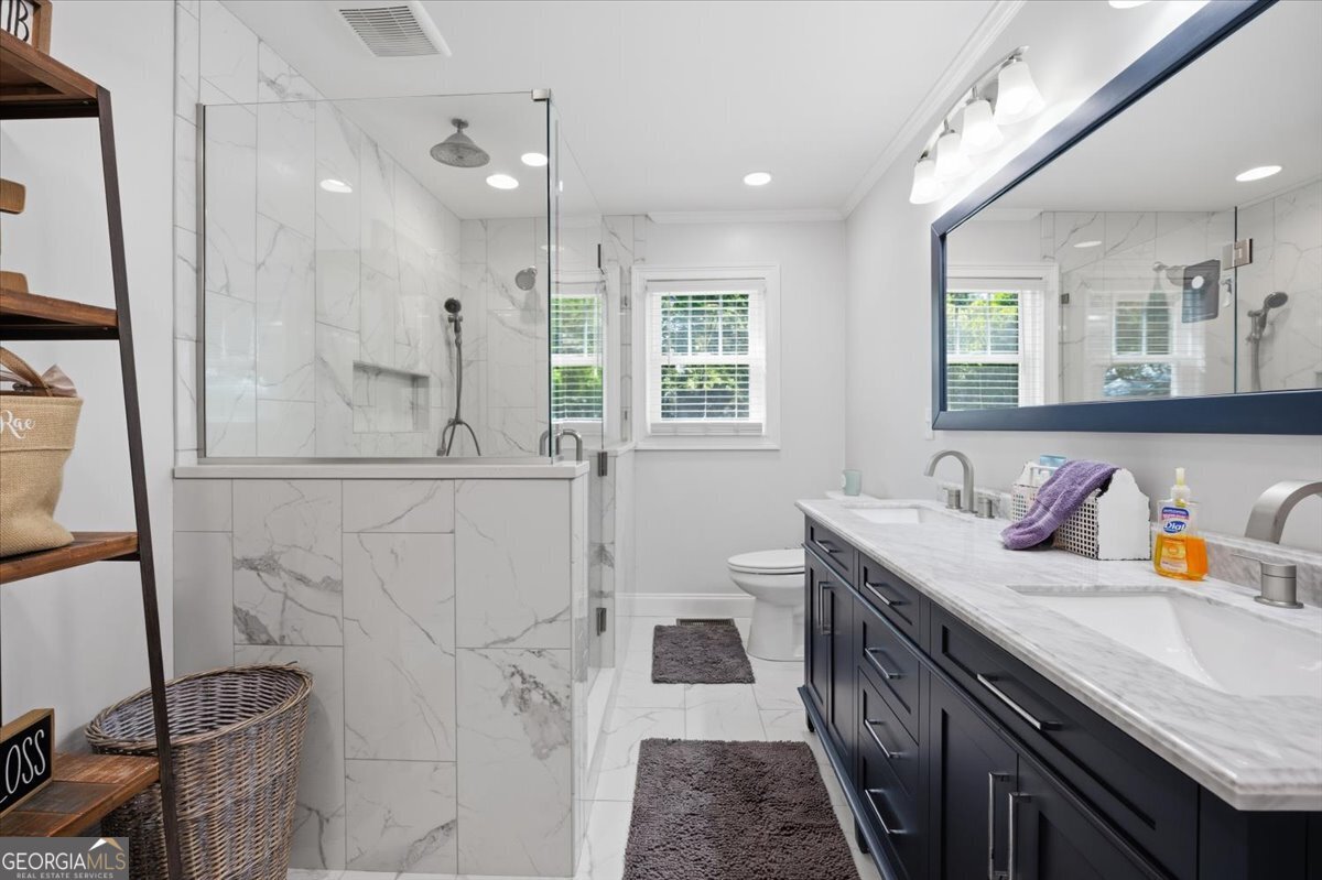 221 Gray Highway Gordon GA 31031